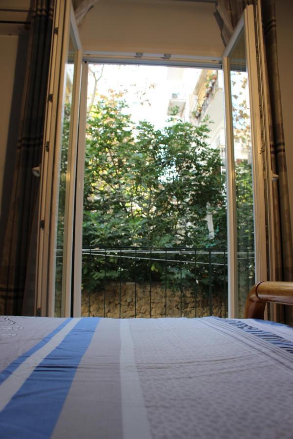 Comfortable Apartment In The Center Of Aten Exteriör bild